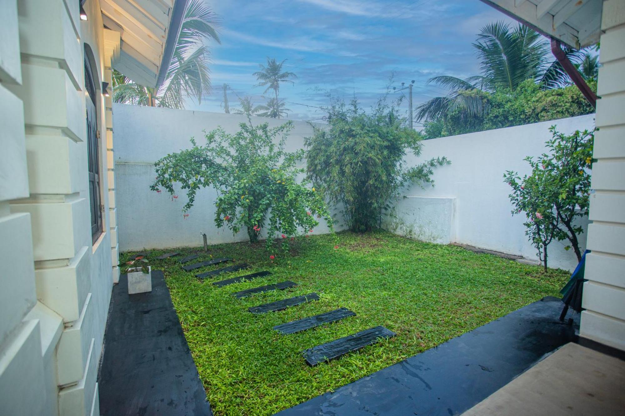 Villa Risithenmi Ahangama Exterior foto