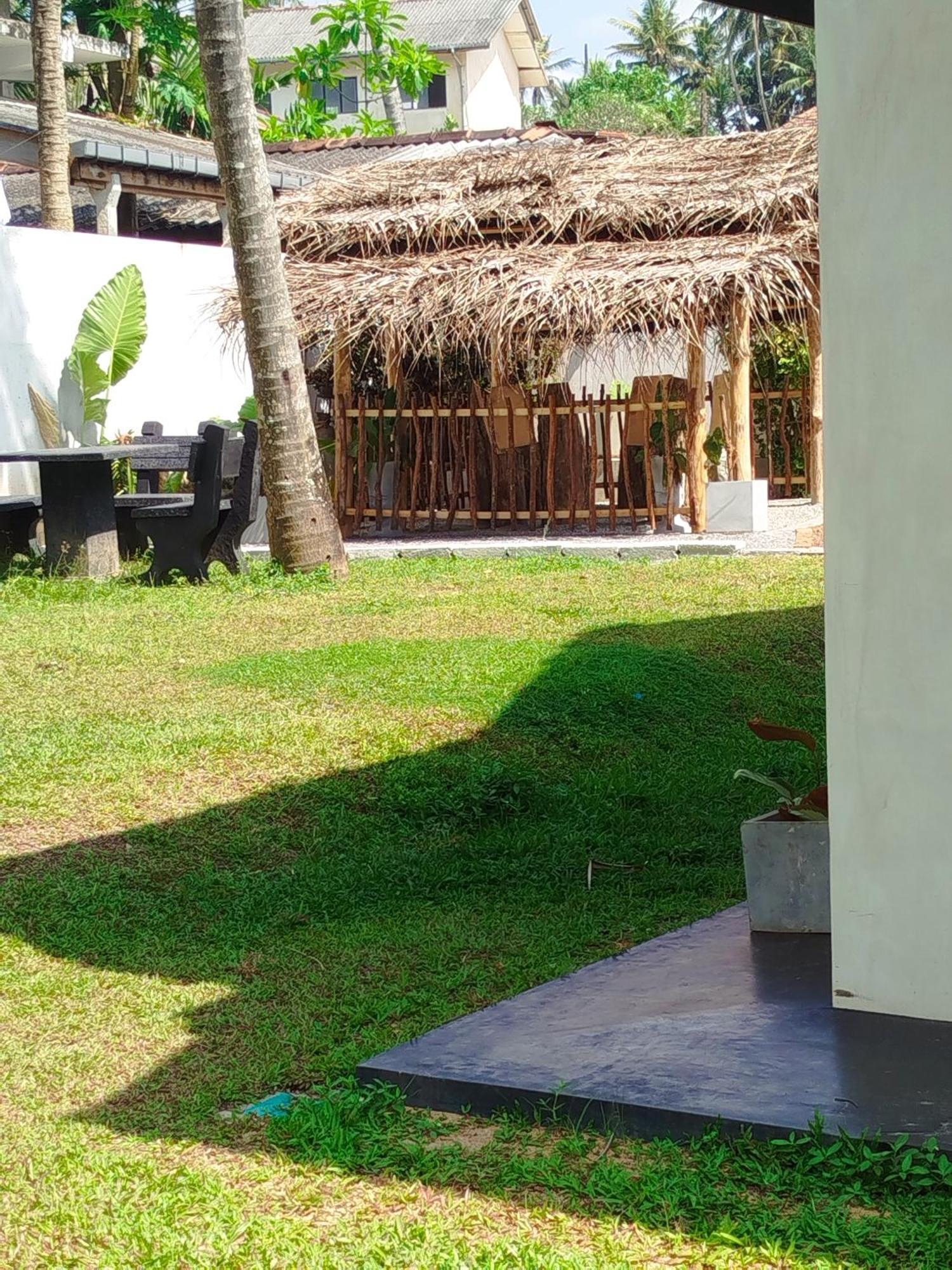 Villa Risithenmi Ahangama Exterior foto